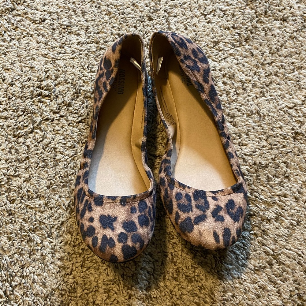 Leopard flats